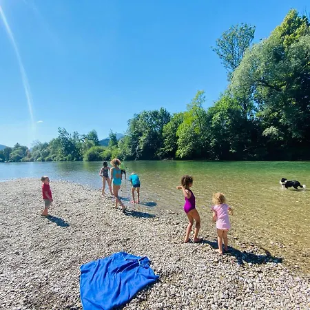 Luxe tent Greenvalleyglamping Sesce Pri Preboldu