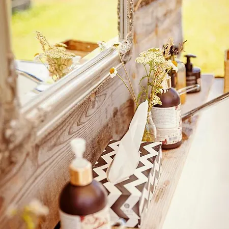 Luxe tent Greenvalleyglamping *